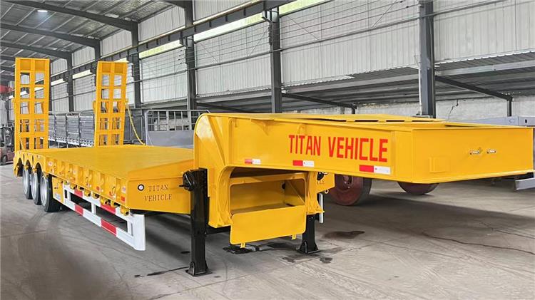 Tri Axle 80 Ton Low Bed Trailer for Sale In Uganda