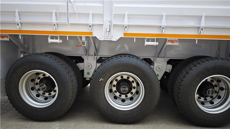 Triple Axle Grain Transport Trailer for Sale In Uganda