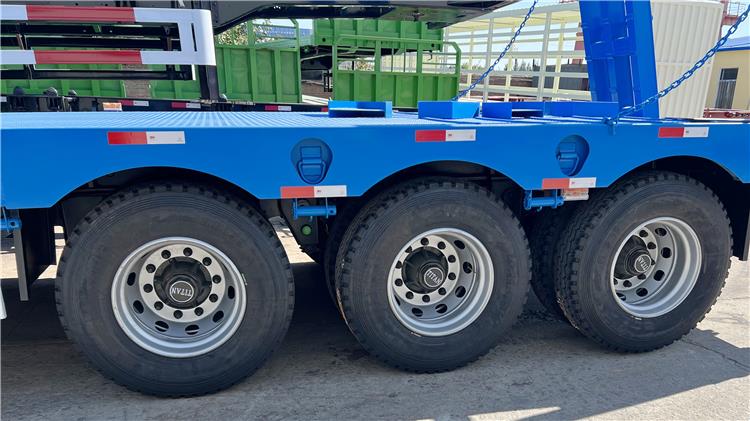 Lowbed Trailer for Sale In Lira, Uganda | 40 ft Semi Low Bed Trailer Price