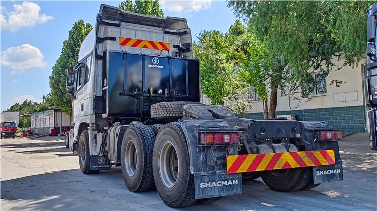 Shacman X3000 Truck Head for Sale In Uganda
