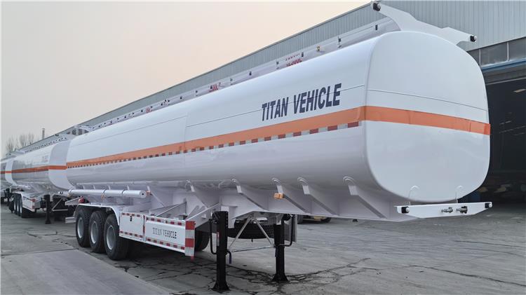 45000 Liters Oil Tanker Trailer for Sale In Uganda