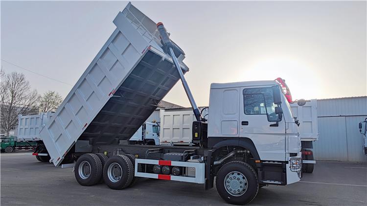 2024 Howo Trucks Uganda - Howo 10 Wheeler Dump Truck Price In Uganda