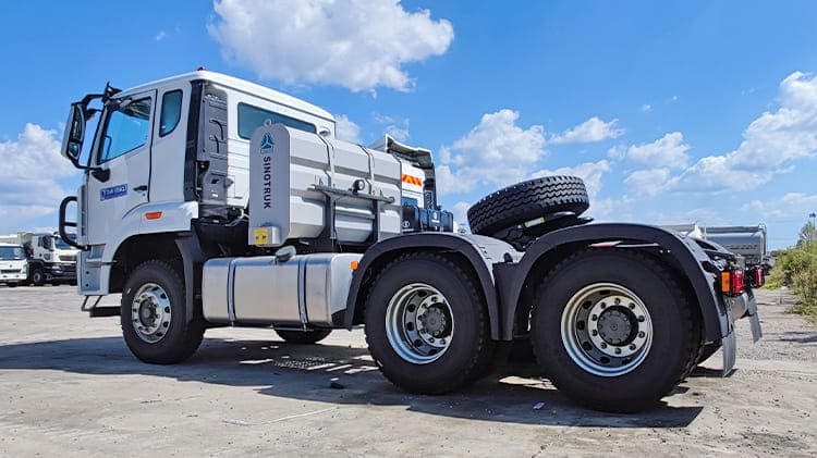 Howo 6x4 New Model Truck Head | Sinotruk Howo Price for Sale in Uganda Kampala