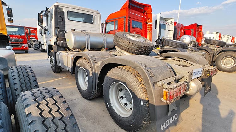 Sinotruk Howo 371 Truck Head Price for Sale in Uganda