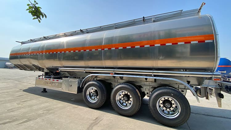 Aluminum Fuel Tanker Prices for Sale in Uganda