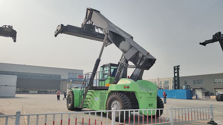 Electric Reach Stacker Machine for Sale in Uganda