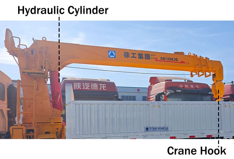 Heavy Duty Truck Mounted Crane Price for Sale in Uganda