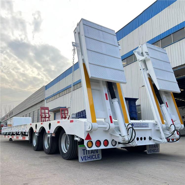 Low Loader Truck