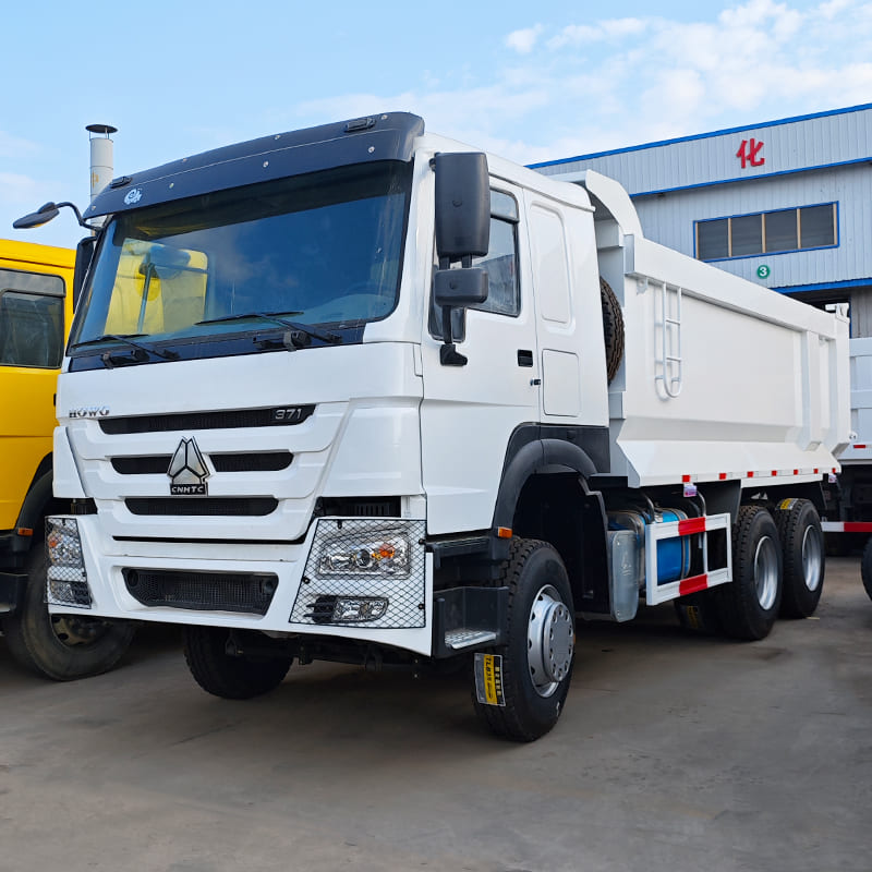 RHD Used Howo 6x4 Dump Truck