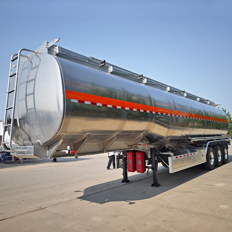 Aluminum Fuel Tanker
