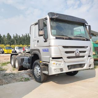 Used Howo 6x4 Tractor Truck